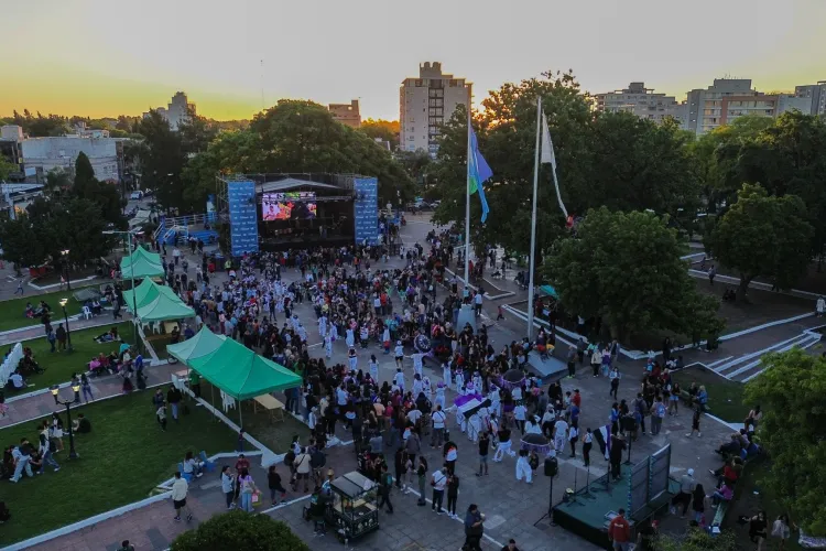 feria de la cultura ituzaingó