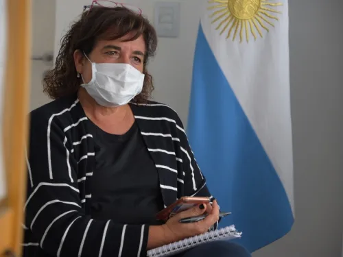 Marita Godoy Fava -titular del Consejo de Mujeres de Ituzaingó, en la capacitación