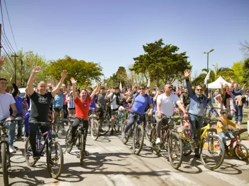 bicicleteada por ituzaingó 